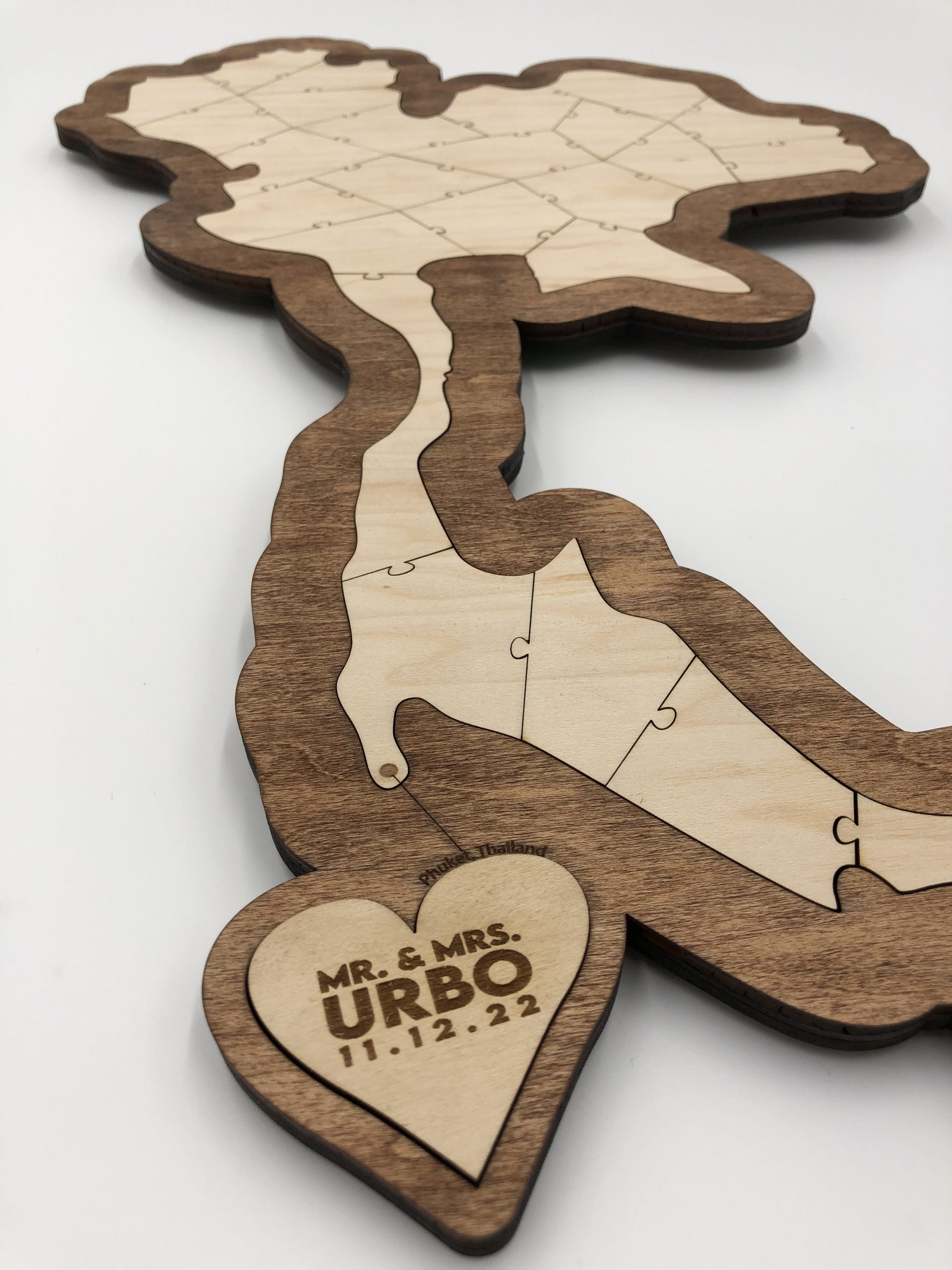 country puzzle guest book